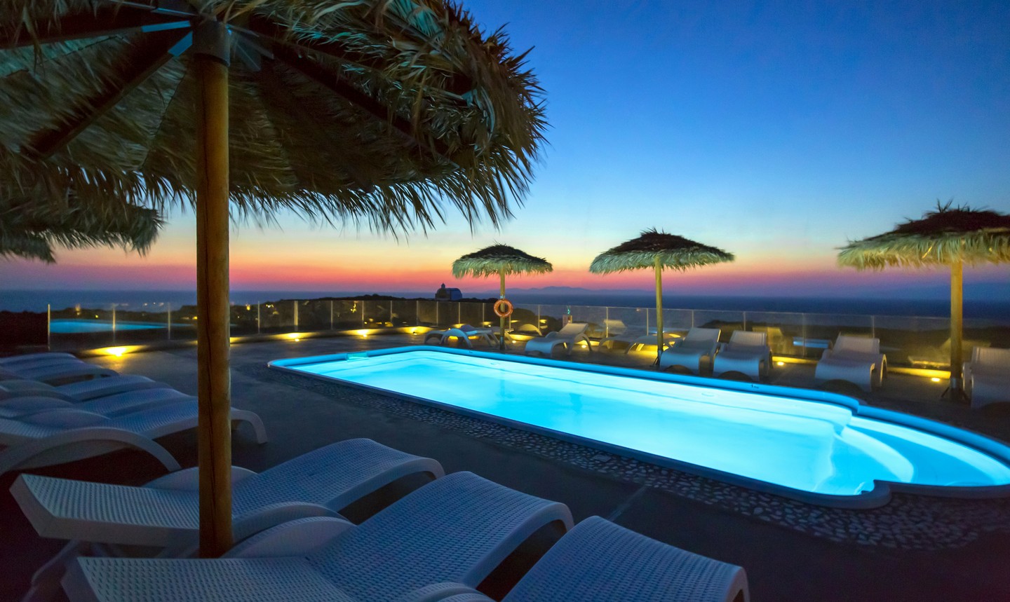 oia villas santorini